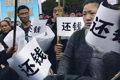 结婚隐瞒恋情借款构成诈骗？